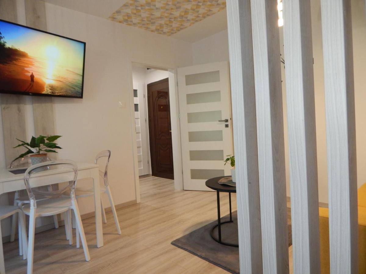 Pisztácia 2020 Apartman Kazincbarcika Exterior foto