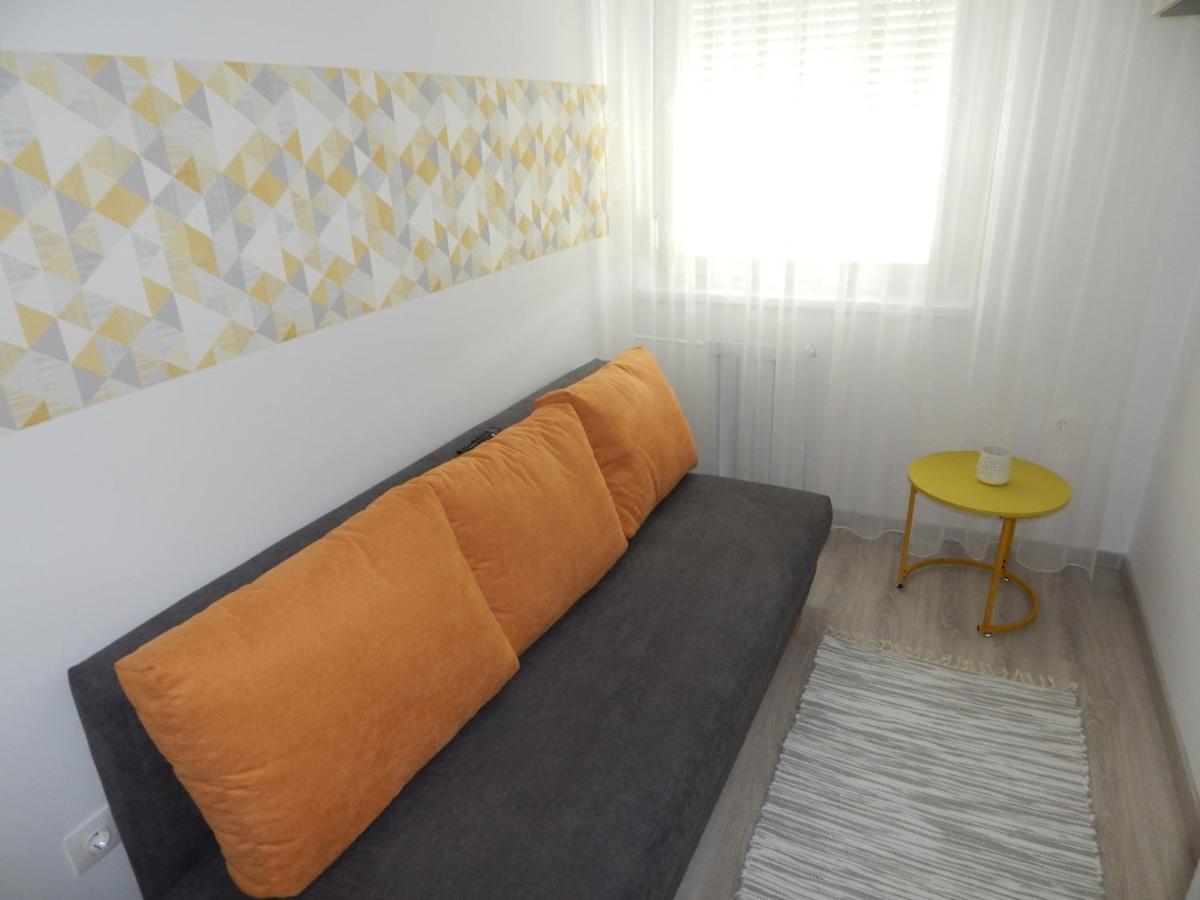 Pisztácia 2020 Apartman Kazincbarcika Exterior foto